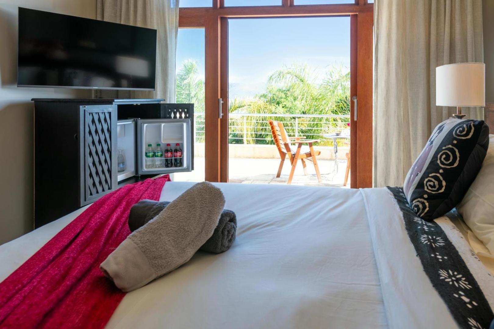 Guest House The Lazy Lion クニスナ エクステリア 写真